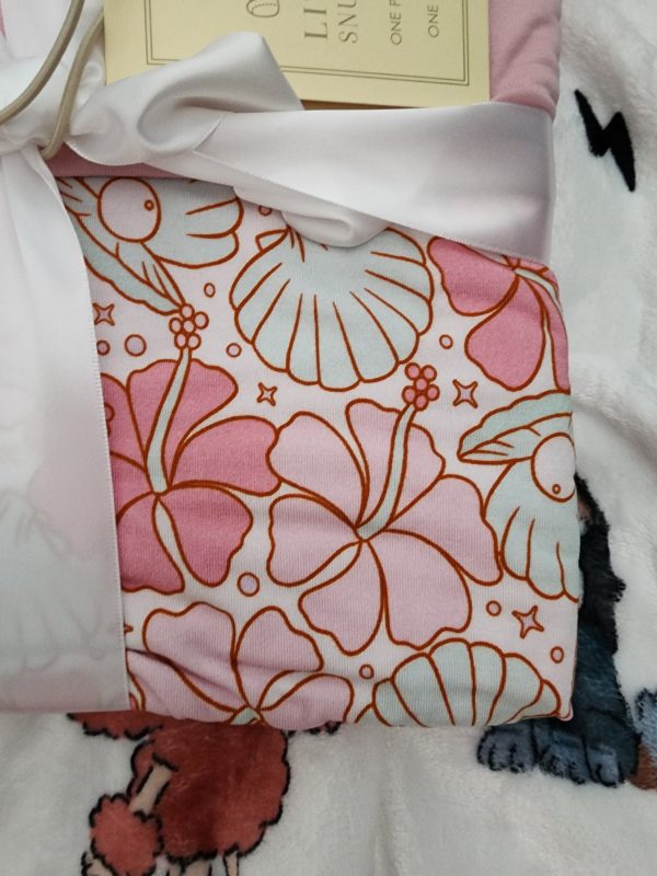 *CP Hawaiian Shells and Hibiscus Bamboo Baby Blanket Online