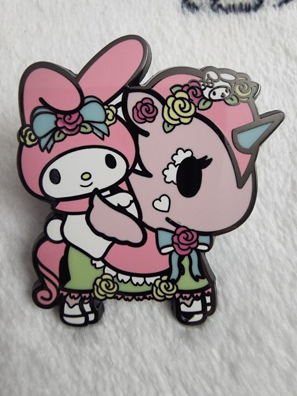 Tokidoki Kuromi & My Melody Tea Time Mystery Pins Fashion