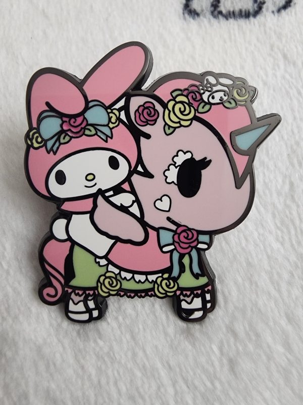 Tokidoki Kuromi & My Melody Tea Time Mystery Pins Fashion