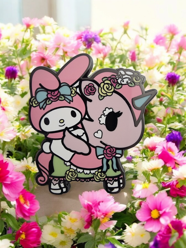 Tokidoki Kuromi & My Melody Tea Time Mystery Pins Fashion